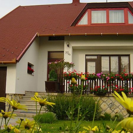 Apartman Ilike Balatonfüred Zimmer foto
